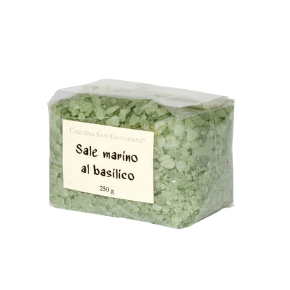 Meersalz mit Basilikumgeschmack aus Italien. Perfekt zum Verfeinern von Pasta, Risotto, Gemüsegerichten, Saucen und frischen Salaten.