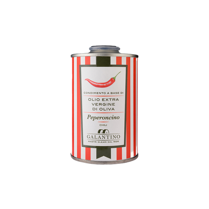 Hochwertiges Würzöl mit Chilligeschmack aus nativem Olivenöl extra. Ein hochwertiges Öl für Feinschmecker, die natürliche Qualität, intensive Aromen und italienische Raffinesse schätzen.