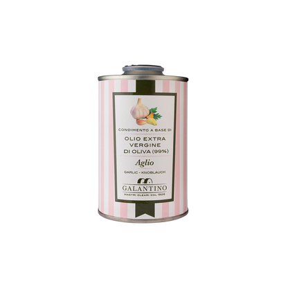 Würzöl Knoblauch mit nativem Olivenöl extra. Das italienische Würzöl verleiht Pasta, gegrilltem Gemüse, Fleisch oder Antipasti eine intensive, raffinierte Geschmacksnote.